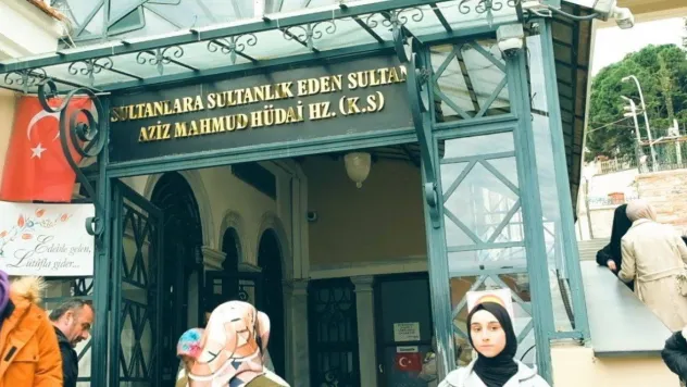 Sultangazililer Ramazan'a özel 'İstanbul'un Manevi İklimine Yolculuk' programında buluştu
