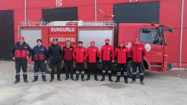 Sungurlu Belediyesi Hatay'a itfaiye ekibi gönderdi