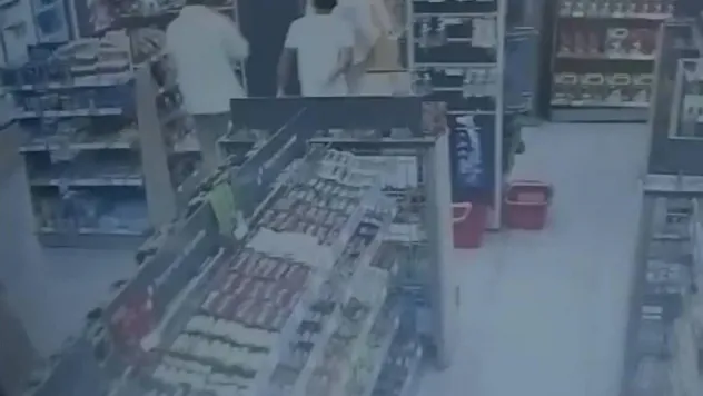 Tabancasını tuvalette unutan avukat silahın herhangi bir suçta kullanılmasından korkuyor