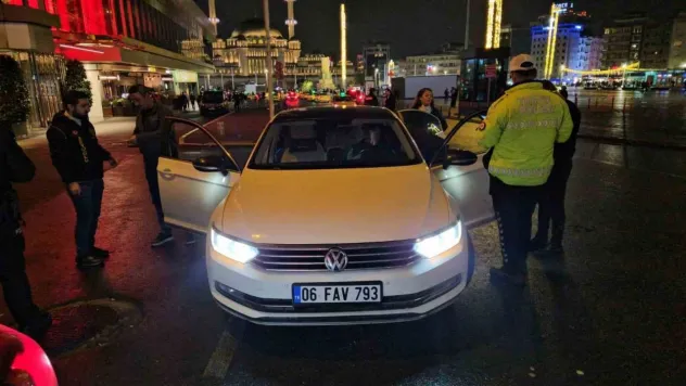 Taksim'de helikopter destekli 'Huzur İstanbul' uygulaması