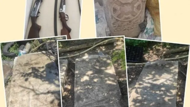 Tarihi eser operasyonunda mezar taşları ve mimari yapı parçası ele geçirildi