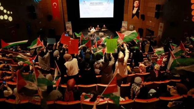 TDV'den İstanbul'da 'Şehitlerimiz İçin Sözümüz Var' programı