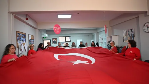 Tekirdağ Büyükşehir'den bayrağa saygı