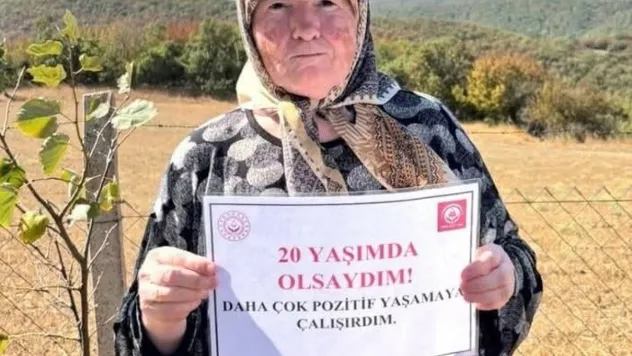 Tekirdağ'da huzurevi sakinlerinden gençlere pankartlı mesaj: '20 yaşımda olsaydım'