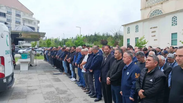 Trafik kazasında oğlu ile birlikte vefat eden öğretmenden geriye sınıfındaki hatıraları kaldı