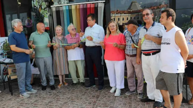 Türkmenlerin Sesi fotoğraf sergisine yoğun ilgi