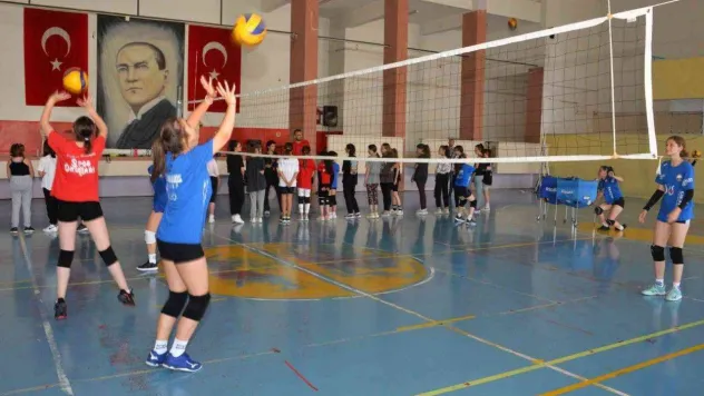 Ücretsiz kış spor okulları kayıtları başladı