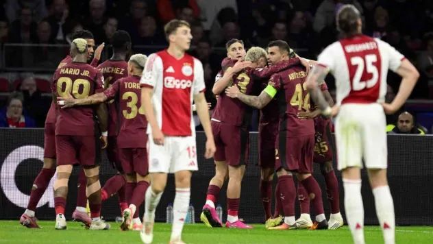 UEFA Şampiyonlar Lig: Ajax: 0 - Galatasaray: 3 (Mac sonucu)