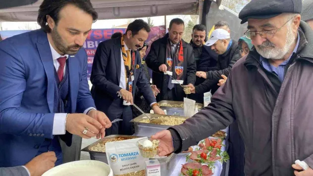 Üsküdar'da vatandaşlara Kayseri'nin meşhur yöresel tatları ikram edildi