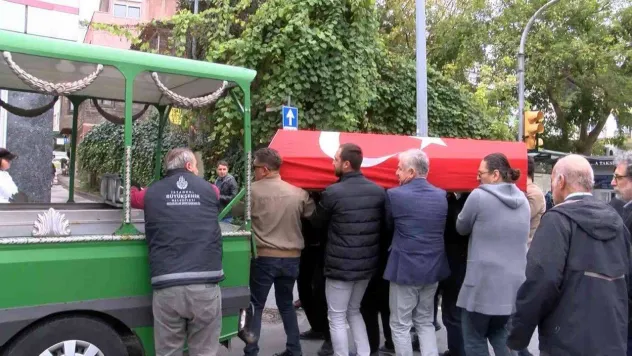 Usta oyuncu İsmail İncekara son yolculuğuna uğurlandı