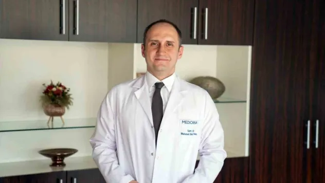 Uzmanından uyarı: 'Çatlak da bir kırıktır. İster ince bir 'saç teli' çatlağı olsun, ister kemiğin tamamen ayrıldığı bir kırık olsun, her ikisi de 'kırık' olarak tanımlanır'