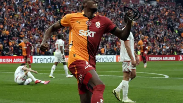 Victor Osimhen'den kariyer gol rekoru