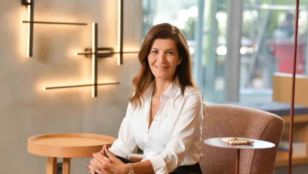 Vodafone Business 'Dijital Ayna' ile makyaj ve teknolojiyi birleştirdi