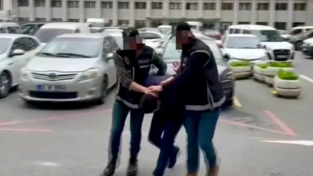 Yabancı uyruklu ByLock'çu FETÖ üyesi havalimanında yakalandı