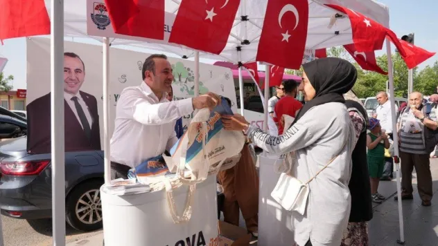 Yalova Belediyesi Sıfır Atık Günü'nde 5 bin bez çanta dağıttı