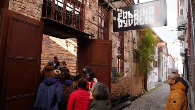 Yangında küle dönen sanatın merkezi Fabrika Ayvalık'a, AB desteği geldi