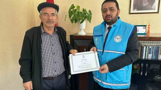 Yardımsever vatandaş hac parasını depremzedeler için bağışladı