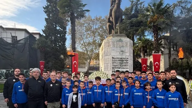 Yeşim Spor Kulübü'nden Ata'ya saygı