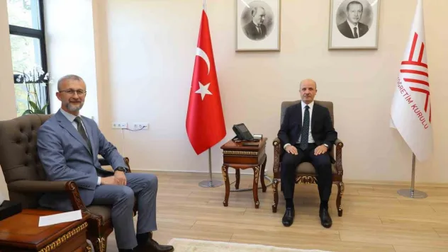 YÖK Başkanı Özvar, Ukrayna'nın Ankara Büyükelçisi Dzhelialov'u kabul etti