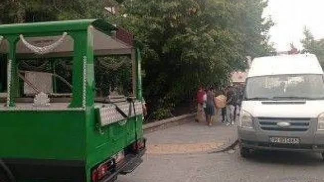 Metruk binada ölü bulundu