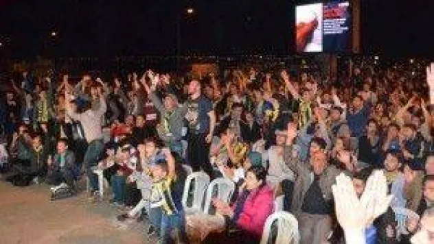 Şampiyonluk coşkusu sahilde yaşandı