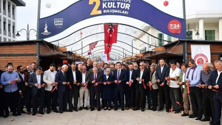 '2. Sancaktepe Kültür Buluşmaları' renkli görüntülerle başladı