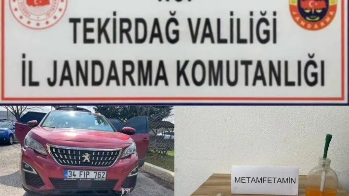 'Dur' ihtarından kaçan araçtan kaçak göçmen ve uyuşturucu çıktı