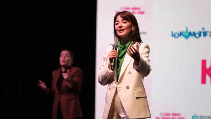 'Kızlar güçlenirse dünya güçlenir'