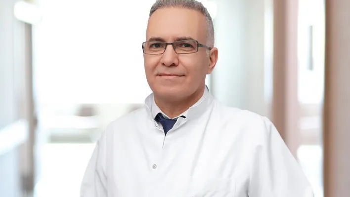 'Skolyozun çocuklukta fark edilmesi tedavide kritik önem taşıyor'