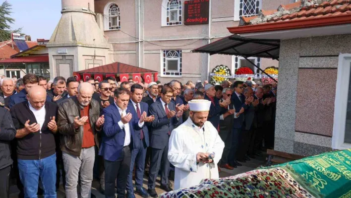 'Yaşayan İnsan Hazineleri' ödüllü Salim Yaşar son yolculuğuna uğurlandı