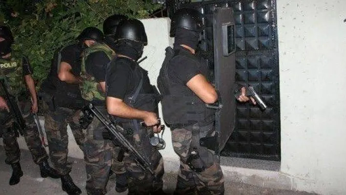 11 El Kaide üyesi 22 kilo patlayıcı ile yakalandı