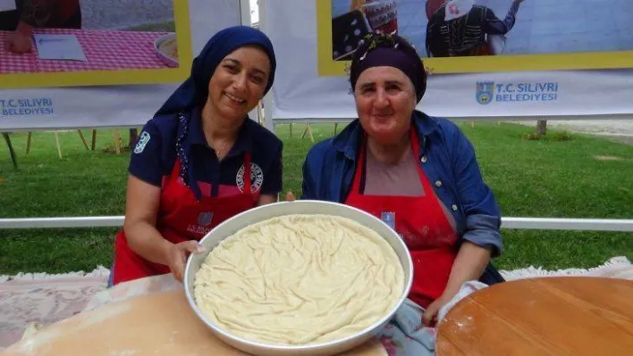 12.'si düzenlenen Börek Festivali renkli görüntülere sahne oldu