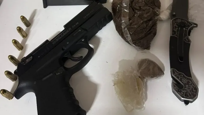 14 yıl 6 ay hapis cezası ile aranan hükümlü silah ve uyuşturucuyla yakalandı