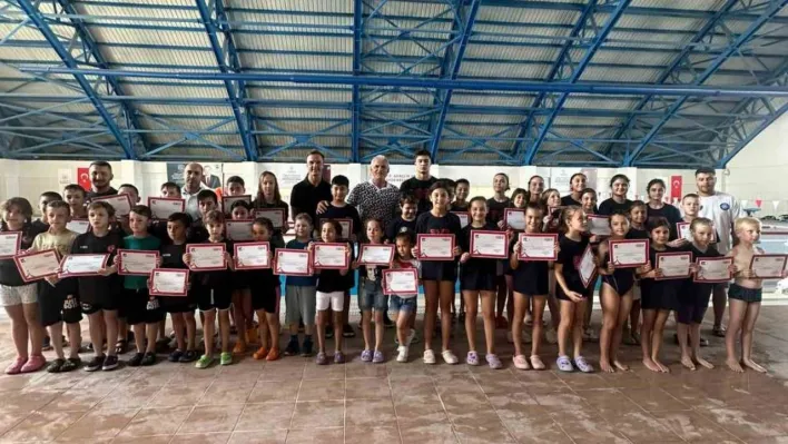 15 Temmuz anısına yüzme müsabakaları tamamlandı