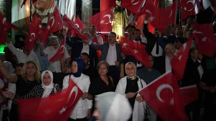 15 Temmuz'da Edremit'te birlik ve beraberlik mesajı