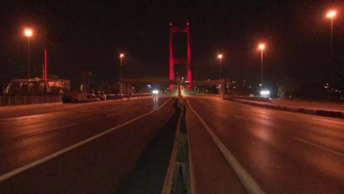 15 Temmuz Şehitler Köprüsü çift yönlü trafiğe kapatıldı