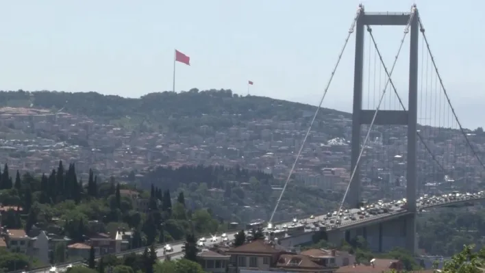 15 Temmuz Şehitler Köprüsü'nde bayram trafiği
