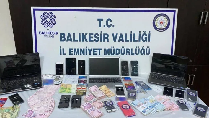 160 kişiyi 1 milyon lira dolandırdılar