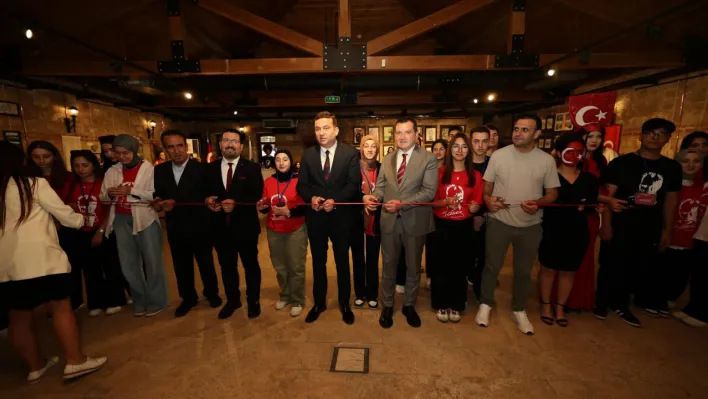 19 Mayıs'a Özel Karma Gençlik Sergisi Silivri'de Açıldı