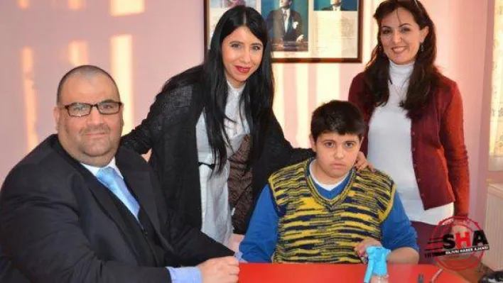 Özel çocuklara 'Sevgi İzi' yapıldı