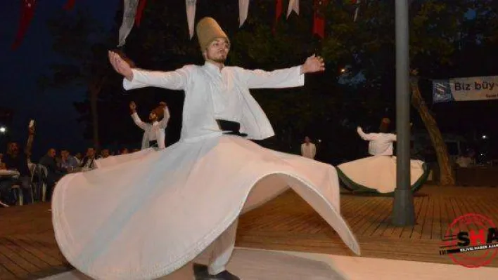 Işıklar Yöre Derneklerine İftar Verdi