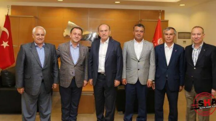 Işıklar Kadir Topbaş'ı Ziyaret Etti