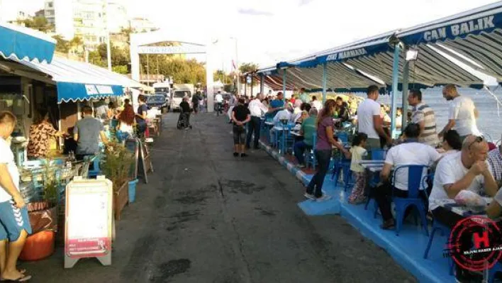 Balıkhanelerde arife günü bereketi