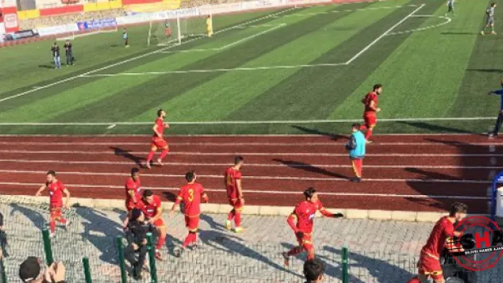 Çorlusporlu Oyuncular Gol Sevincinde Polise Gitti