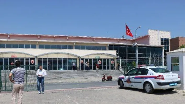 Başkan Erdem, Silivri'de FETÖ davalarını takip etti