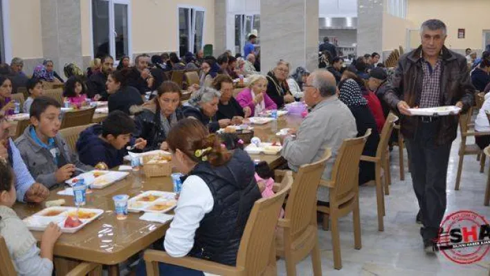 Silivri Cemevi'nde Muharrem orucunu açtılar