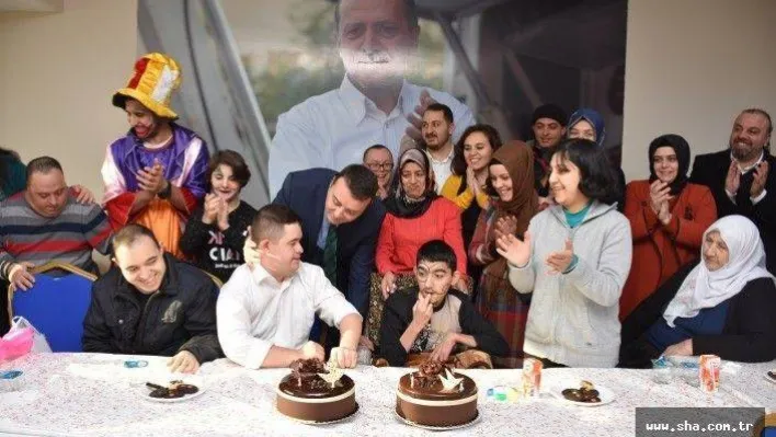 AK Parti'den Engellilere Muhteşem Program