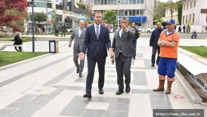 Başkan Yılmaz 19 Mayıs Meydanı'nı İnceledi