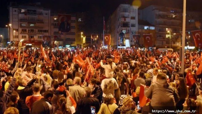 Binlerce Silivrili Cumhuriyet Yürüyüşünde Buluştu