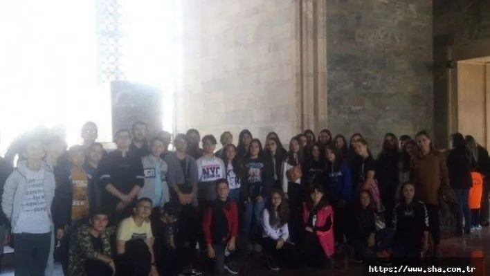 Ertuğrul Gazi Ortaokulu'ndan 'anlamlı' gezi